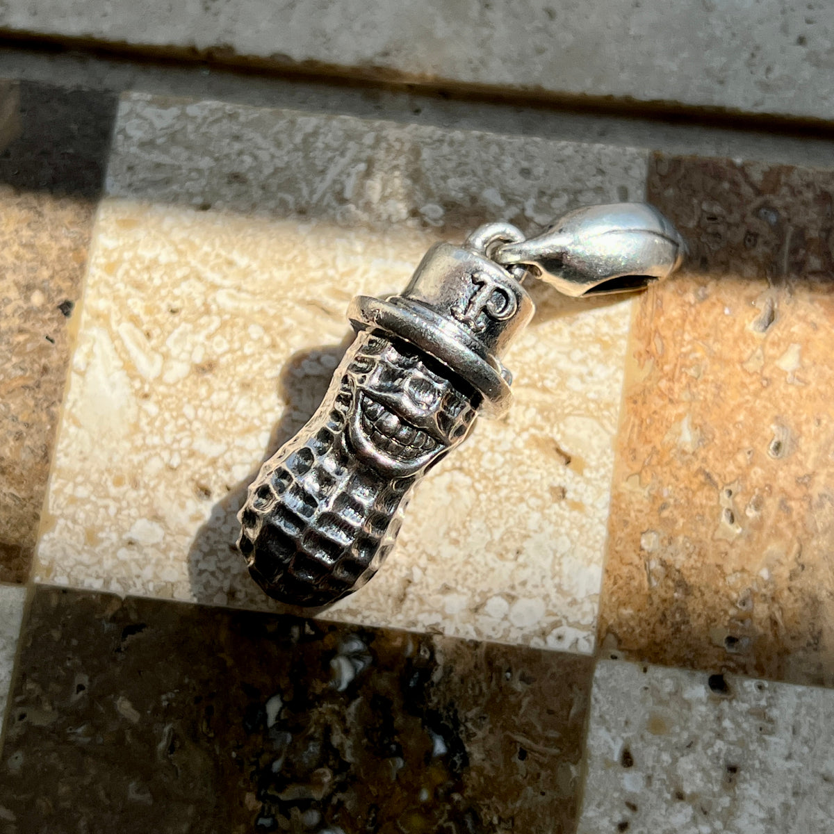 Peanut&co Erdnuss Anhänger Silber